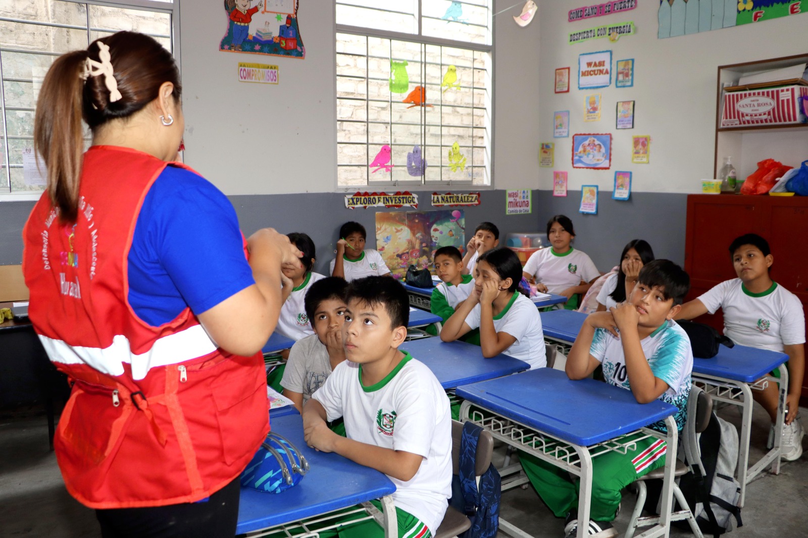 DEMUNA realiza charla sobre educación sexual en estudiantes de educación primaria 