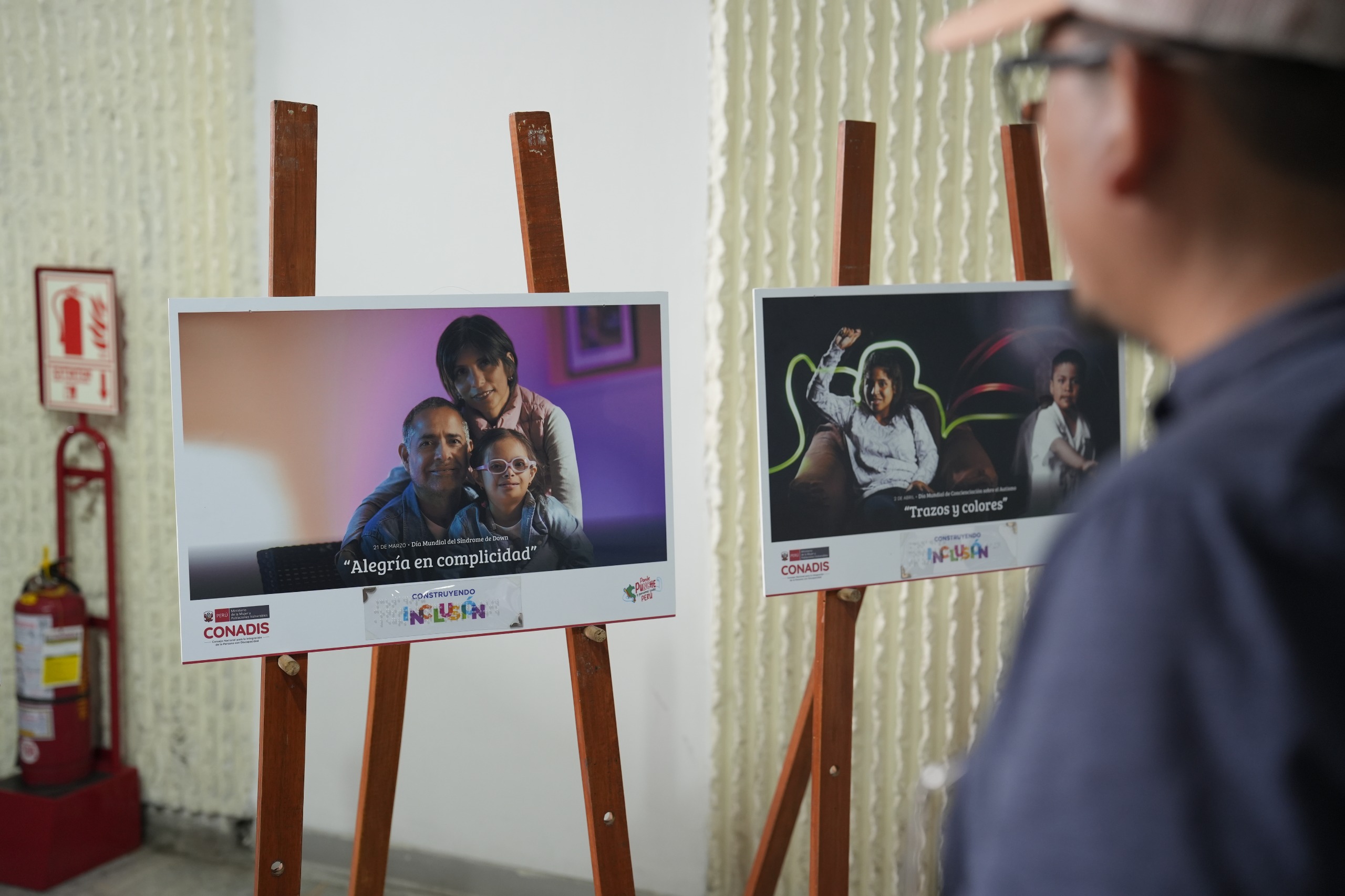 “Construyendo inclusión”: exposición fotográfica destaca el talento de personas con discapacidad