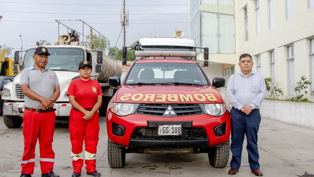 Municipalidad Provincial de Huaral apoya a nuestros Bomberos