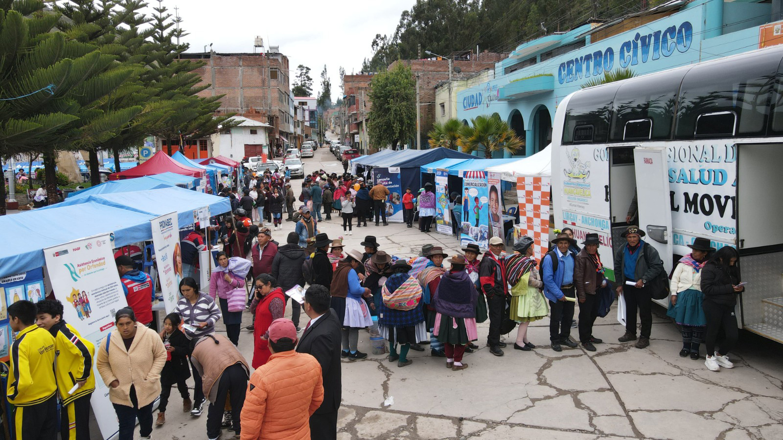Caravana Multisectorial en Huancavelica