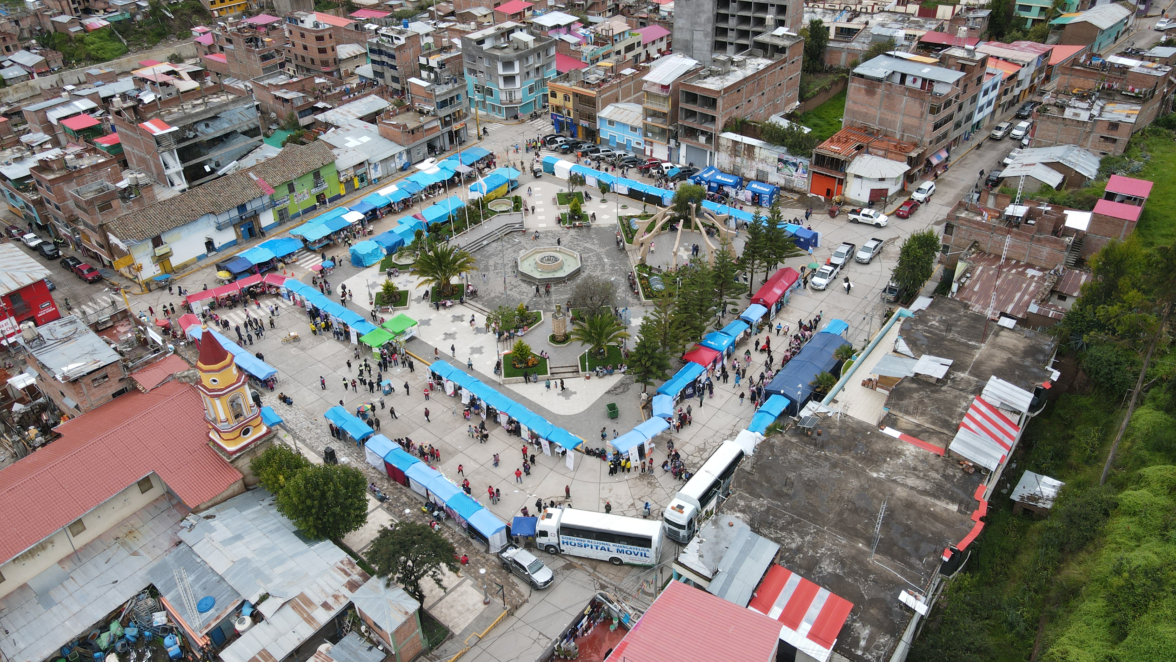 Caravana Multisectorial en Huancavelica
