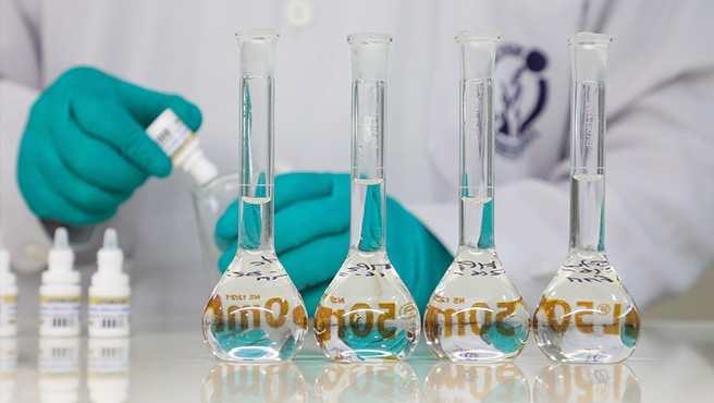 Suero fisiológico: decreto de urgencia permitirá al INS incrementar de 60 a 120 las muestras realizadas por día