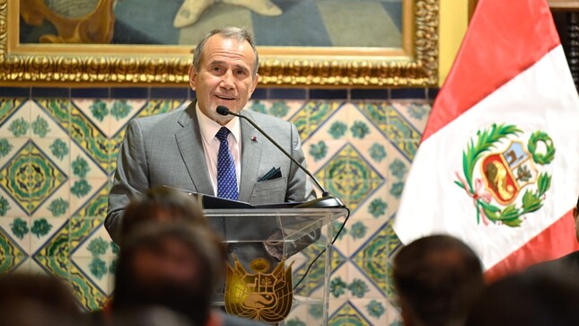Canciller Schialer viaja a Estados Unidos