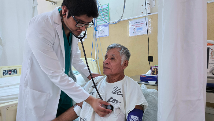 Minsa: por primera vez médicos del Hospital Arzobispo Loayza realizan angioplastia de tronco coronario izquierdo 
