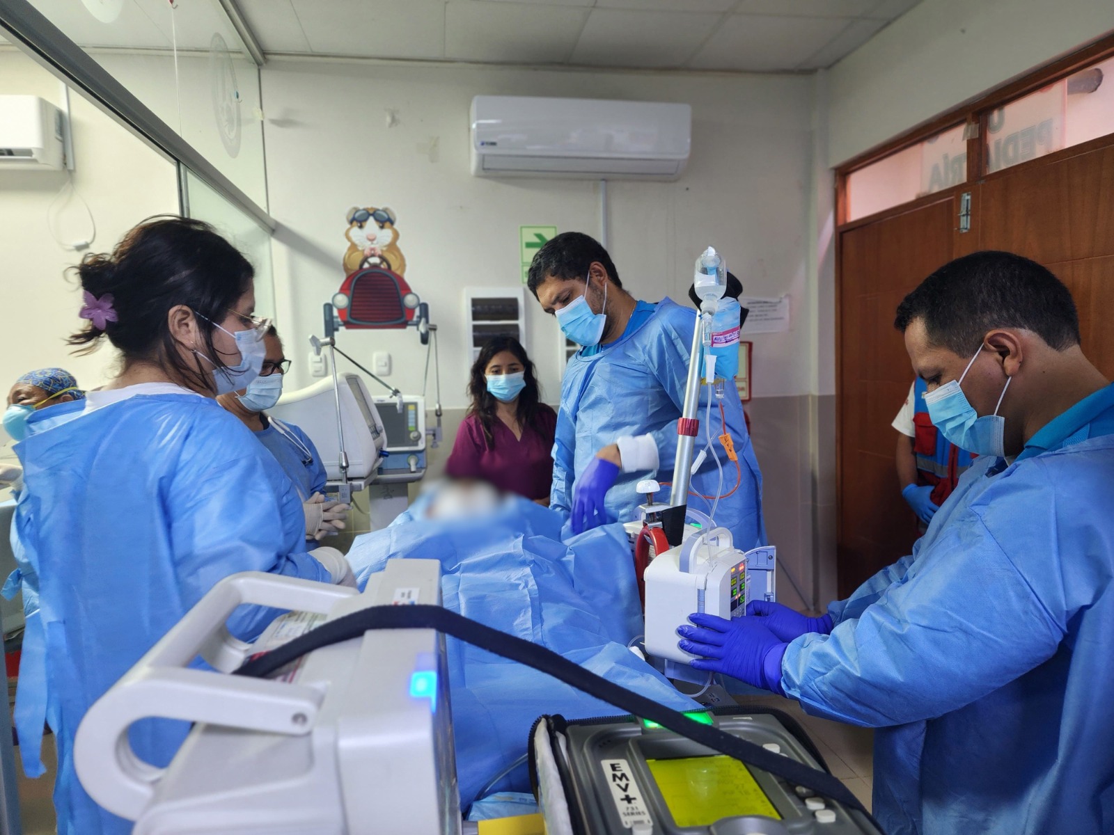 Hospital Santa Rosa logra traslado de niño con graves quemaduras hasta el Instituto Nacional de Salud de El Niño en Lima