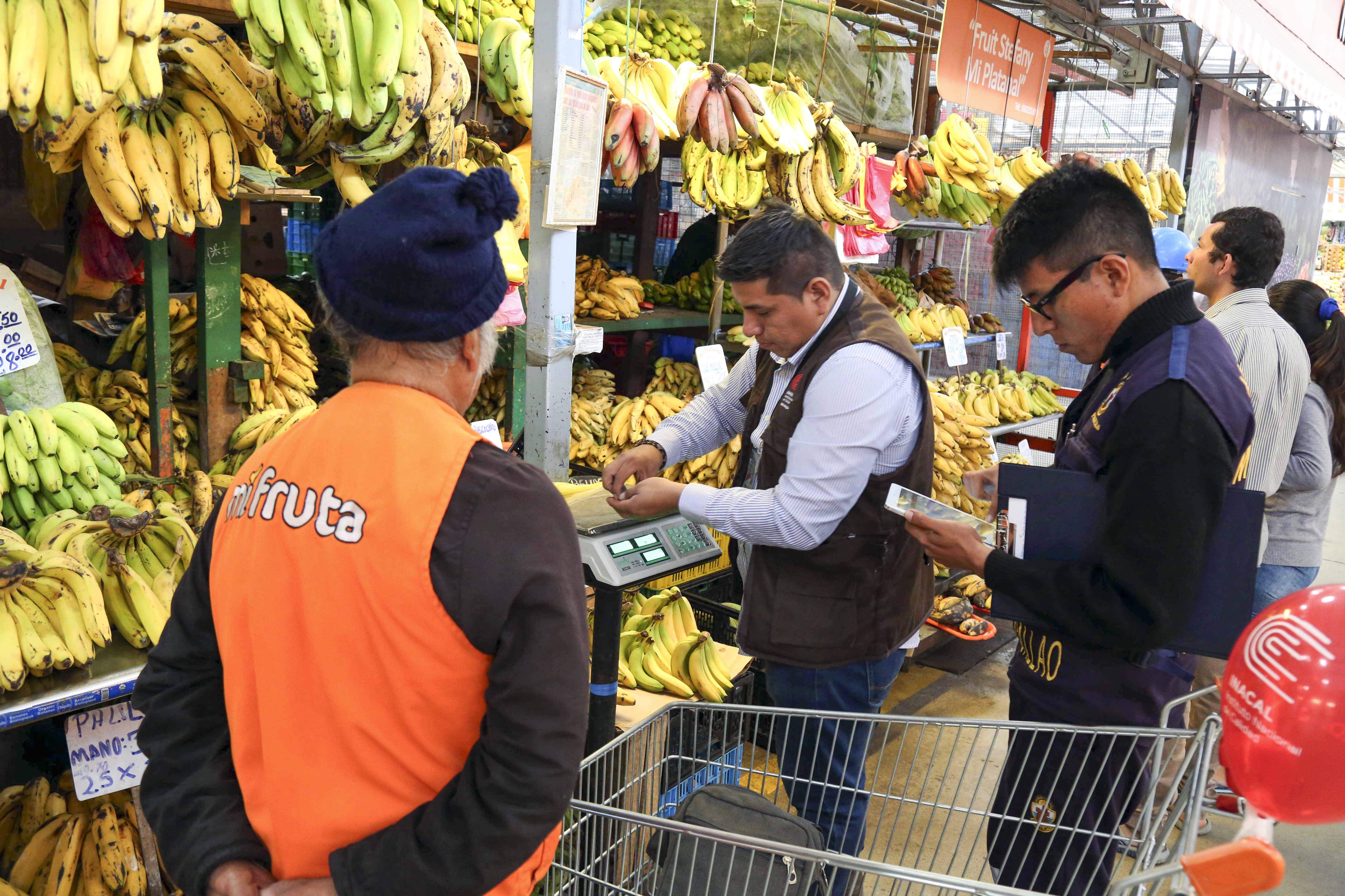 Inacal exhorta a la verificación obligatoria de balanzas en bodegas, mercados y supermercados