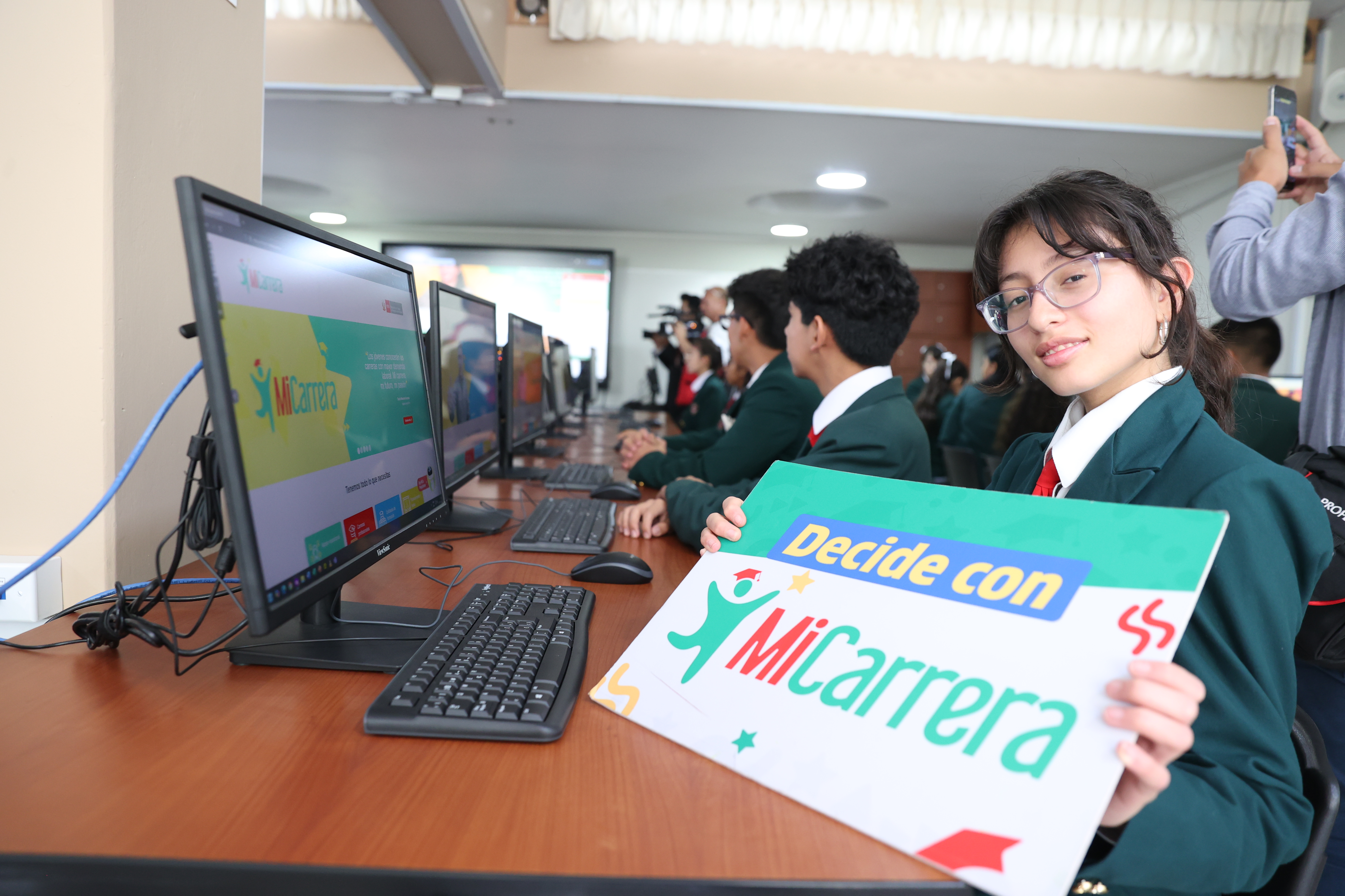 MTPE: plataforma Mi Carrera superó los 2 millones de visitas vocacionales de adolescentes y jóvenes