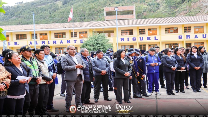 Comprometidos con la educación checacaupeña