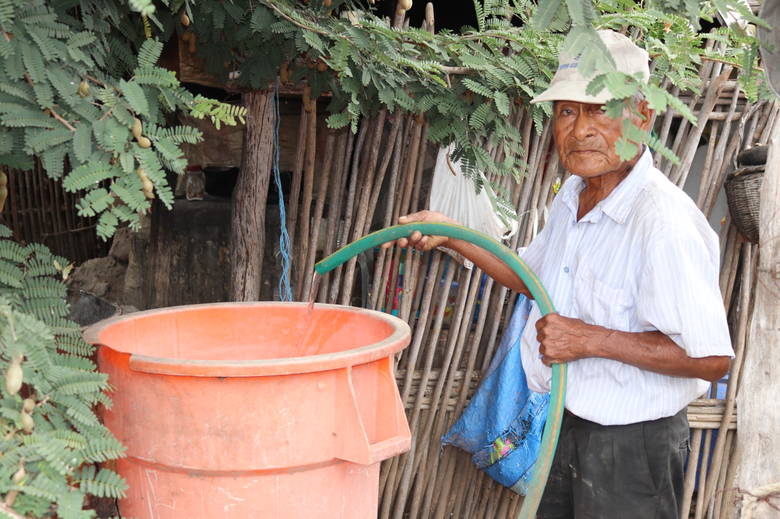 GORE mejorará abastecimiento de agua en 7 localidades de la Matanza con moderno sistema de bombeo que usa energía solar
