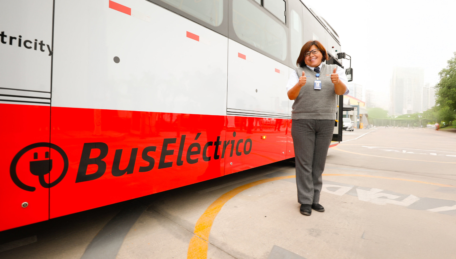 Perú firma memorando de entendimiento para promover vehículos eléctricos y cero emisiones en nuestro país
