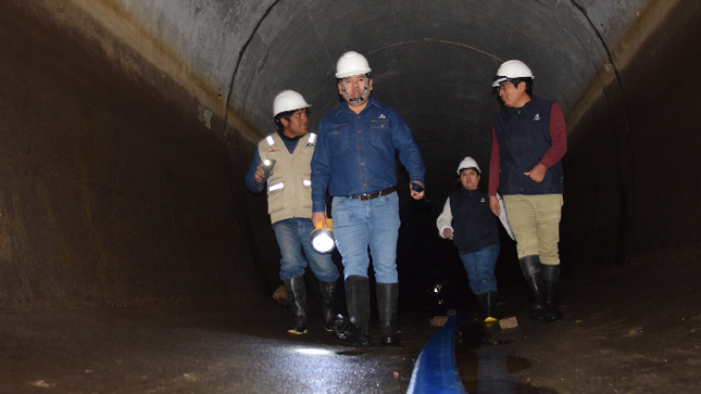 Gerente ejecutivo inspeccionó obras al interior del Túnel 9.