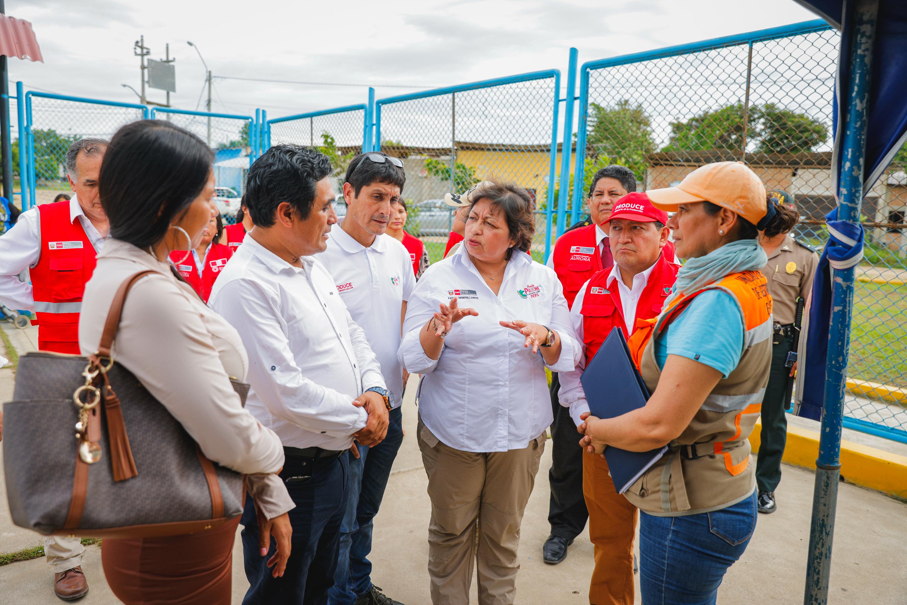 MIMP entrega ayuda humanitaria a damnificados por lluvias y supervisa labor del CEM en Tumbes