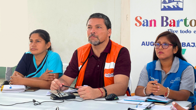 Autoridades fortalecen capacidades de respuesta ante desastres en ejercicio conjunto con los 42 distritos de Lima.