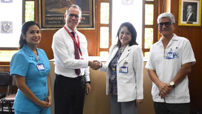 Minsa: Hospital San Bartolomé recibe donación de equipos para fortalecer docencia de estudiantes de ciencias de la salud