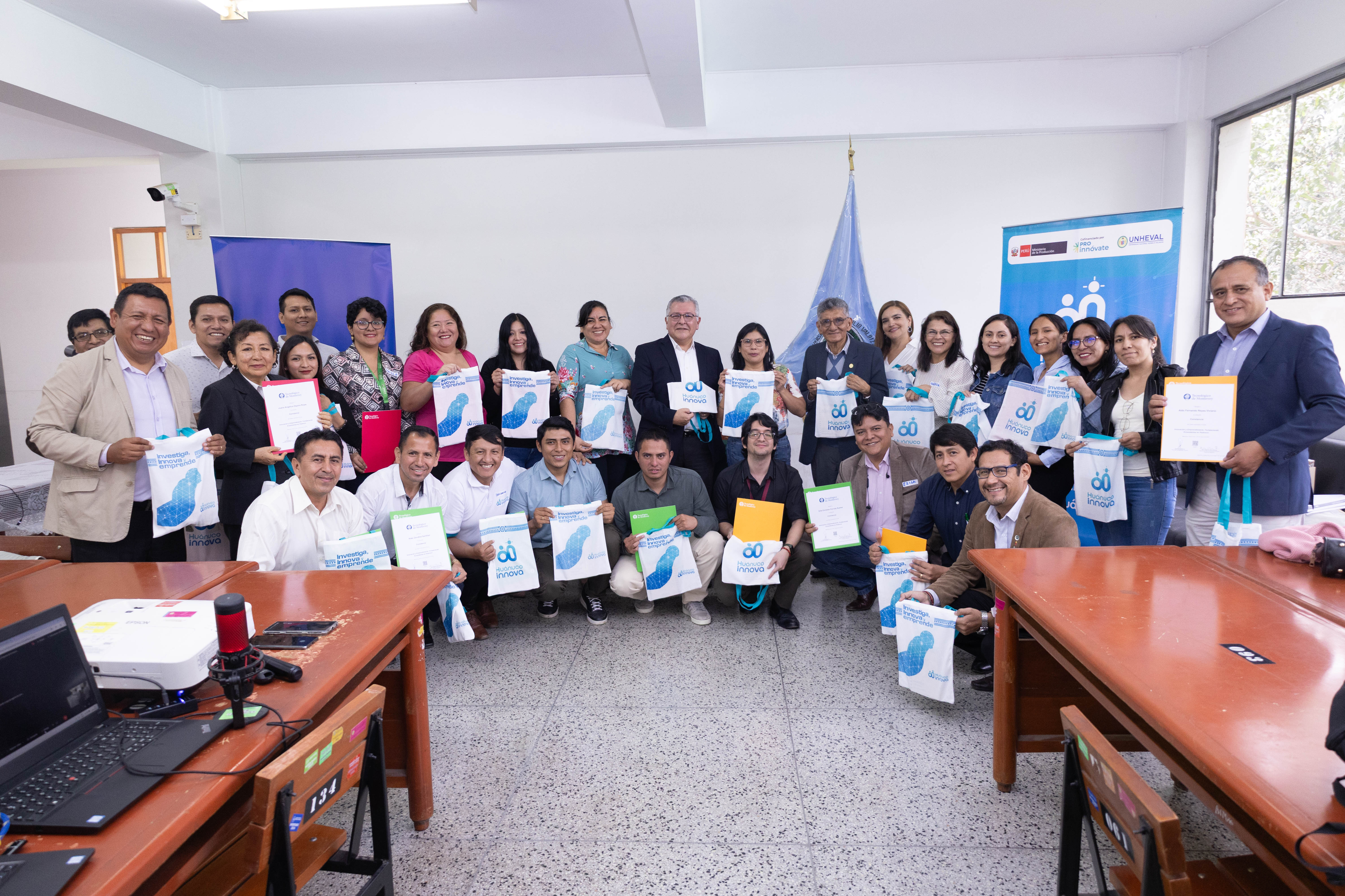 Participación del Programa de Formación en la Dinamización del Ecosistema de Innovación y Emprendimiento de la Región Huánuco