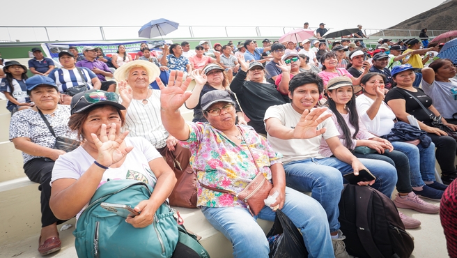 Asistente vibraron con el espectáculo