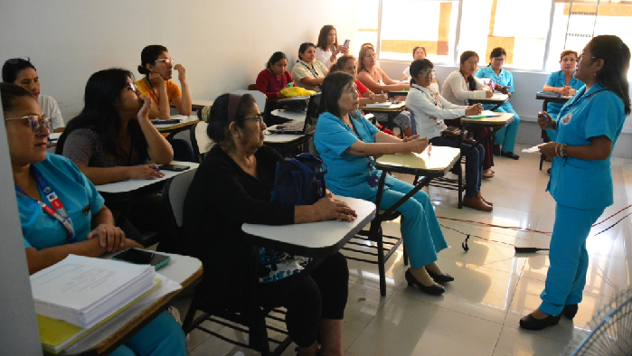 Iniciamos programa: formación de cuidadores familiares del adulto mayor