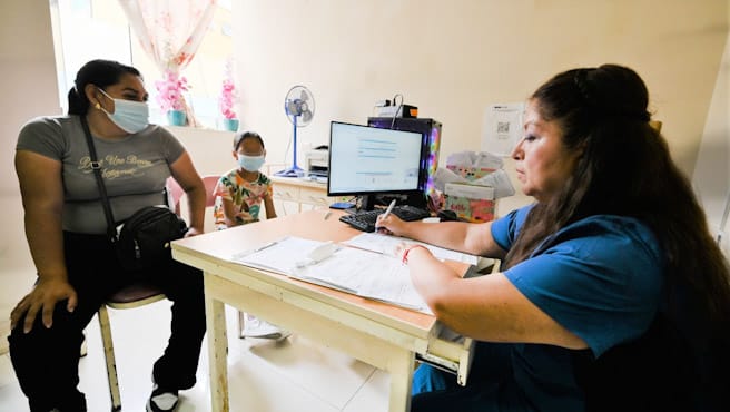 Minsa: 25 % de las niñas y adolescentes presentan anemia por sangrados menstruales