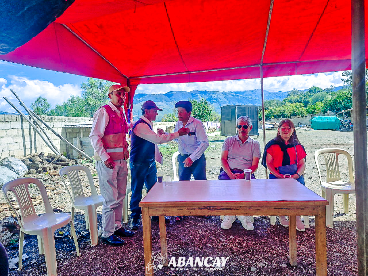 Tras 18 Años De Espera, Municipalidad Provincial De Abancay Otorga Reconocimiento De Manzanas Y Vías Públicas A La Asociación De Vivienda Santa Rosa II Etapa.