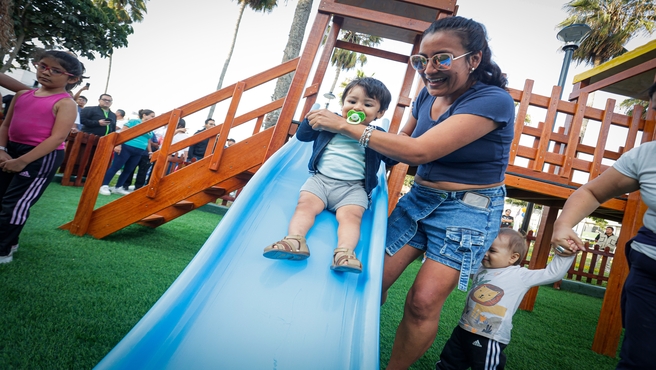Parque Jacarandá para las familias de Chorrillos 
