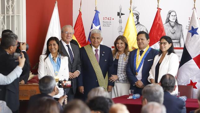 Presidente de Panamá visita MNAAHP