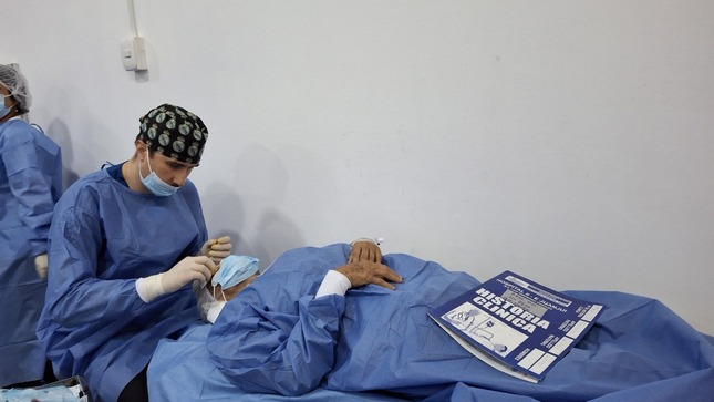 Las cirugías se desarrollarán en el primer Centro Piloto de Oftalmología de la región ubicado en el Hospital II-E Juanjui, hasta el 12 de abril y están a cargo de médicos oftalmólogos nacionales e internacionales (Colombia, México y Perú)
