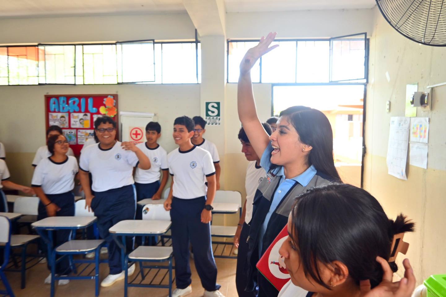 𝐌𝐃𝐕𝐎 realiza Taller de Autoestima en la 𝐈.𝐄. 𝐍𝐔𝐄𝐒𝐓𝐑𝐀 𝐒𝐄Ñ𝐎𝐑𝐀 𝐃𝐄𝐋 𝐏𝐈𝐋𝐀𝐑
