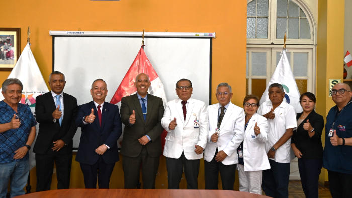 INSN firma convenio con Saludpol para brindar atención especializada a 30 000 niños y adolescentes