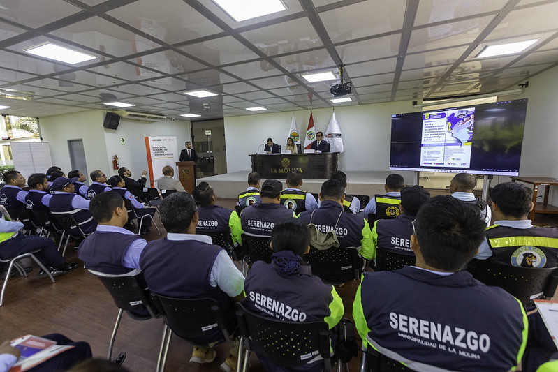Serenos y funcionarios se fortalecieron en conferencia sobre Seguridad Ciudadana