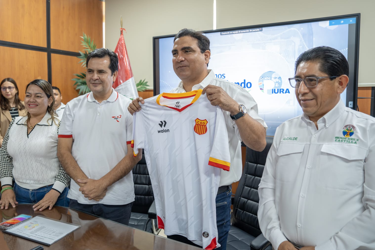 GORE otorga buena pro para mejoramiento del Estadio Municipal de Bernal-Sechura