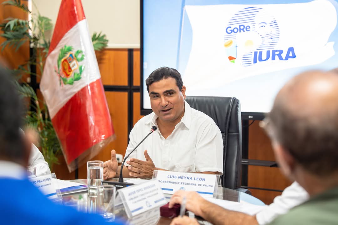 Gobernador expone ante director del Plan Binacional Perú-Ecuador proyecto del GORE para mejorar producción de ganado caprino en la región