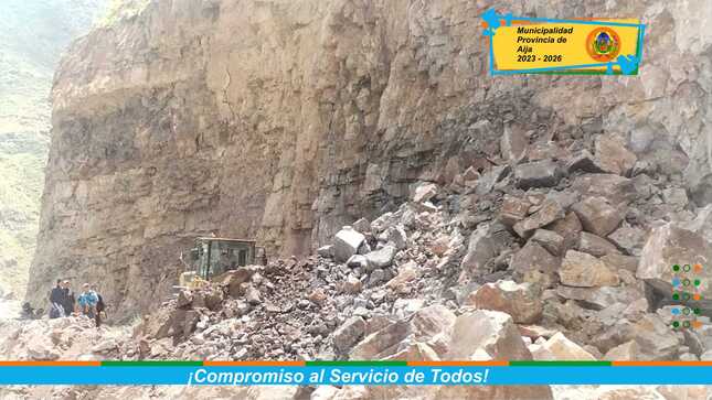 Municipalidad provincial de Aija continúa realizando trabajos de limpieza en vías afectadas por lluvias.