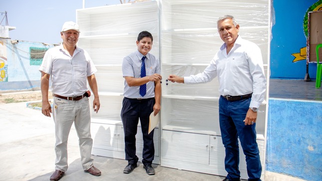 Alcalde Provincial refuerza compromiso con la educación mediante importante donación a la I.E. N.° 21568 “Santa Rosa de Lima” – Los Laureles, Chancay