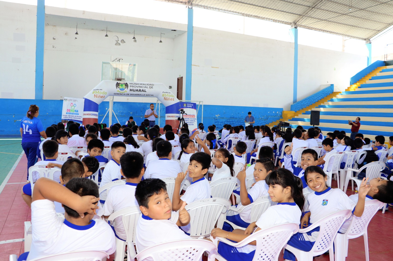 Municipalidad de Huaral realiza I Encuentro de Niños y Niñas en "Conéctate Sin Riesgo"