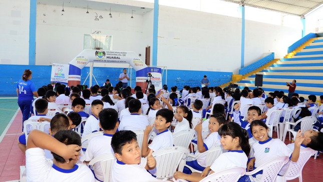 Municipalidad de Huaral realiza I Encuentro de Niños y Niñas en "Conéctate Sin Riesgo"