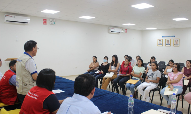 Se entregarán 30 becas para programa “Mujeres Electricistas”
