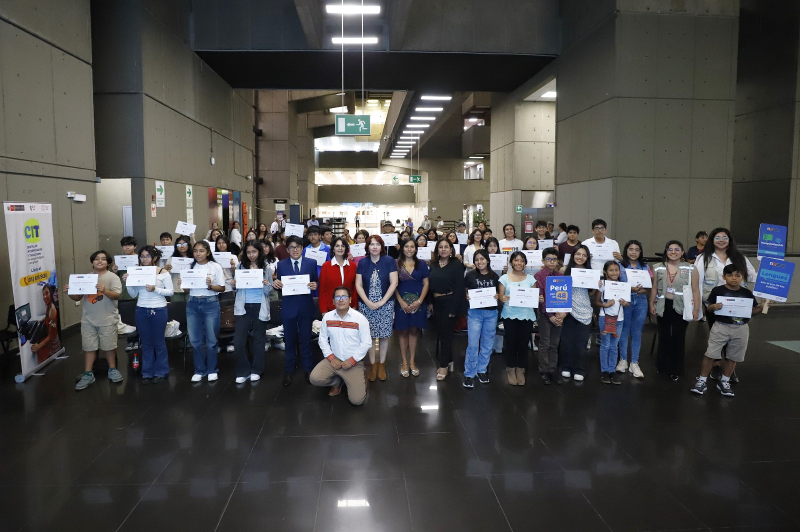 Escolares estudian lenguas indígenas
