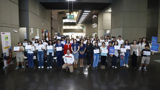 Escolares estudian lenguas indígenas