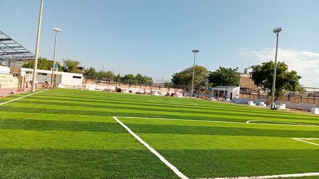Más de 157 mil personas tendrán mejor salud y seguridad con los 30 polideportivos que construye el GORE en la capital regional