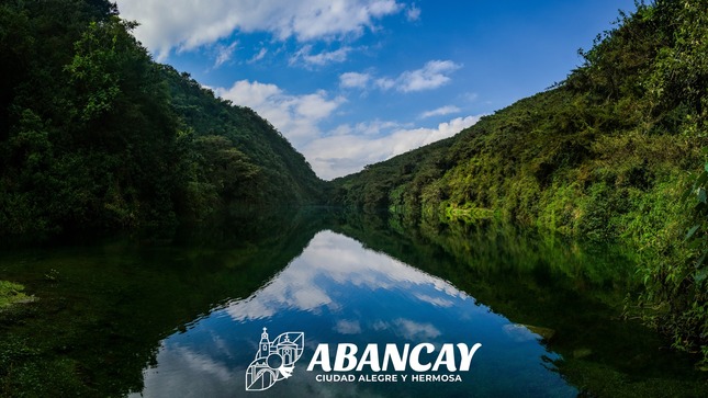 🔖Descubre el Santuario Nacional de Ampay (SNA), un paraíso escondido entre los Andes que parece sacado de un sueño. ✨