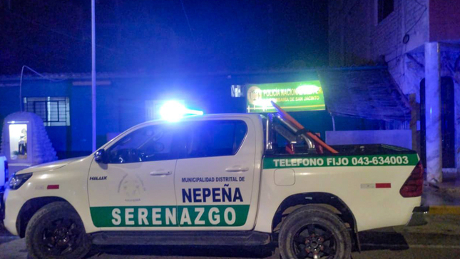 Serenos prestan apoyo a mujer víctima de violencia 