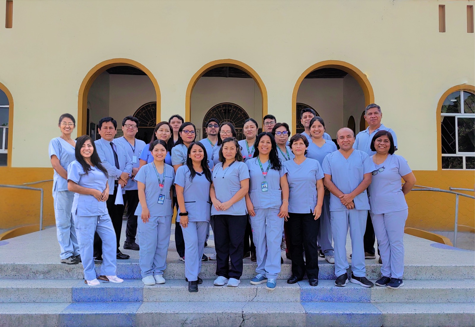 Hospital Sergio E. Bernales saluda a sus profesionales por el Día Nacional del Tecnólogo Médico en Laboratorio Clínico y Anatomía Patológica