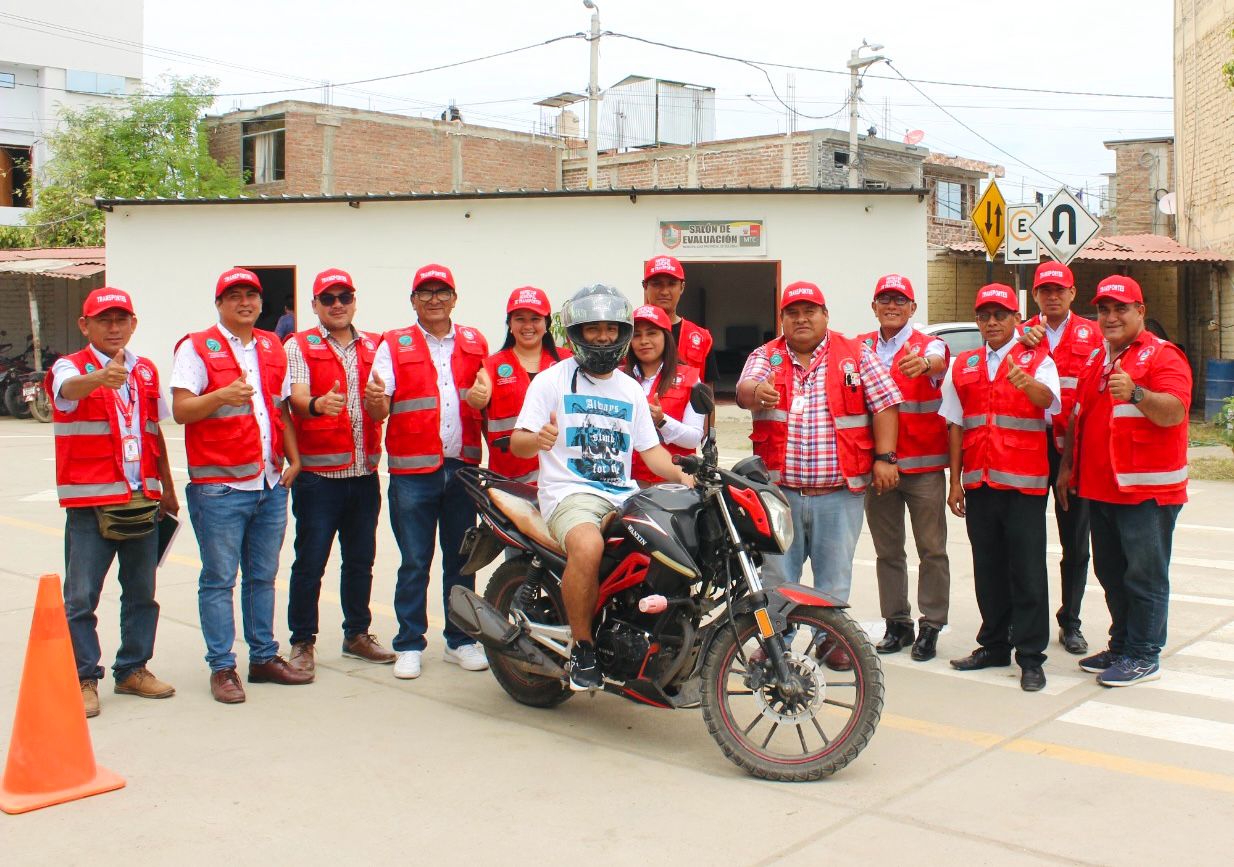 Sullana ya emite brevetes de motos mediante sistema interconectado al MTC
