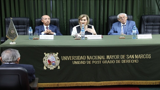 Presidenta del TC Luz Pacheco brindó clase magistral en la Unidad de Posgrado de la Facultad de Derecho de la UNMSM sobre el respeto a la dignidad humana