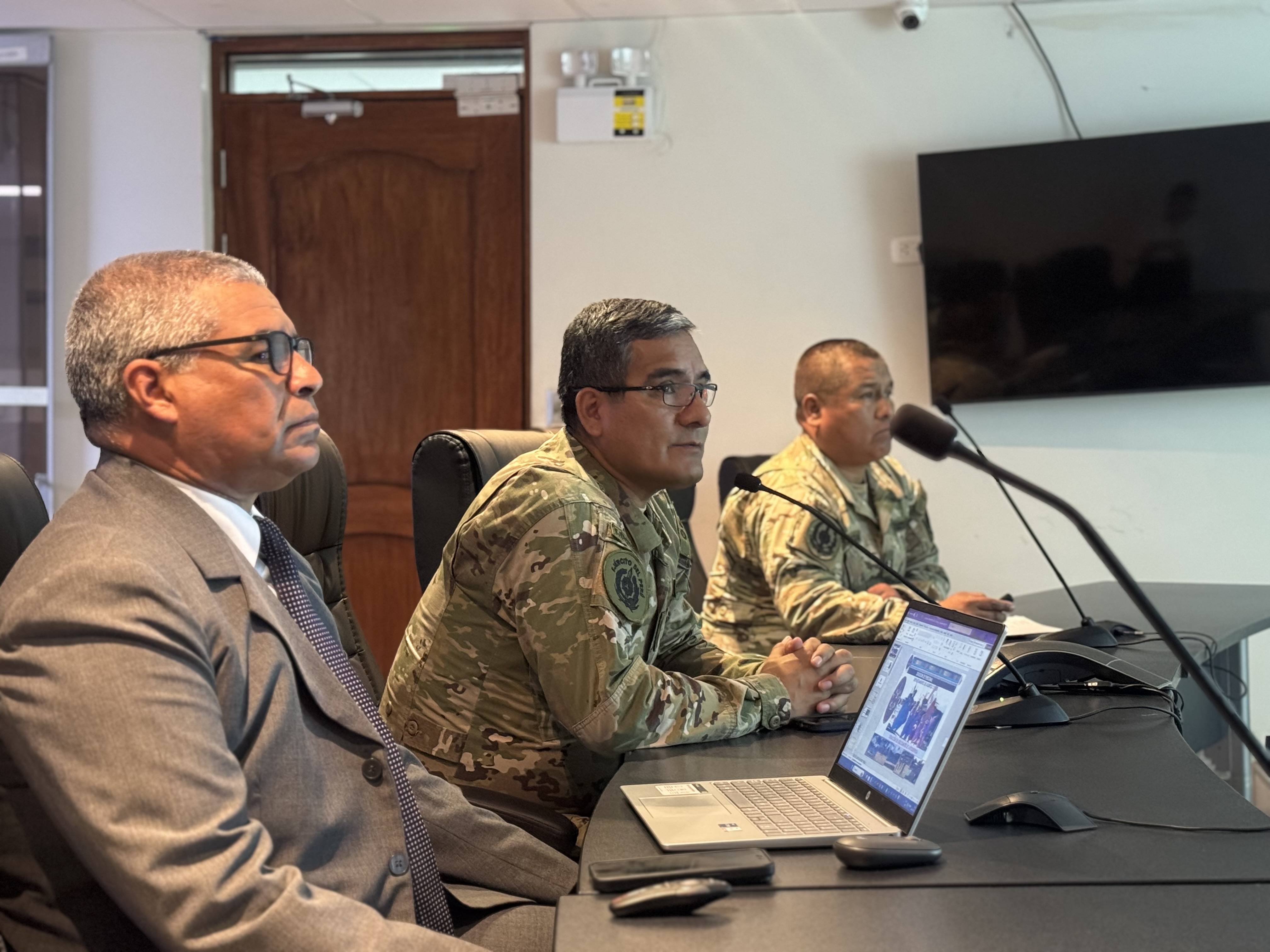 Comando Conjunto de las Fuerzas Armadas impulsan reconocimiento a los Comités de Autodefensa con nuevas acciones tras modificación del Artículo 12