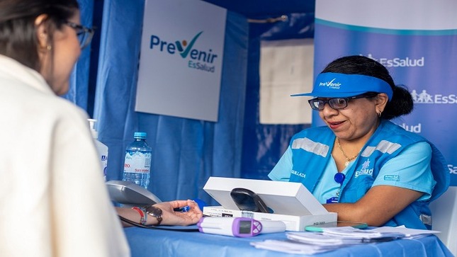 Programa Prevenir refuerza atención médica a más de 470 trabajadores en Amazonas