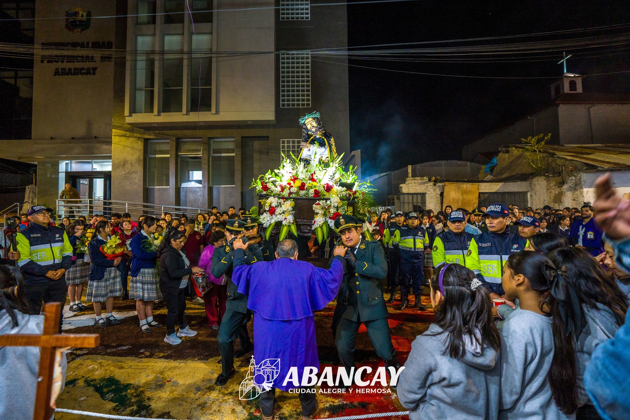 ✝️La Semana Santa en nuestra ciudad cobra una gran importancia con la procesión del Señor de Illanya, una tradición que nos llena de fe y devoción.