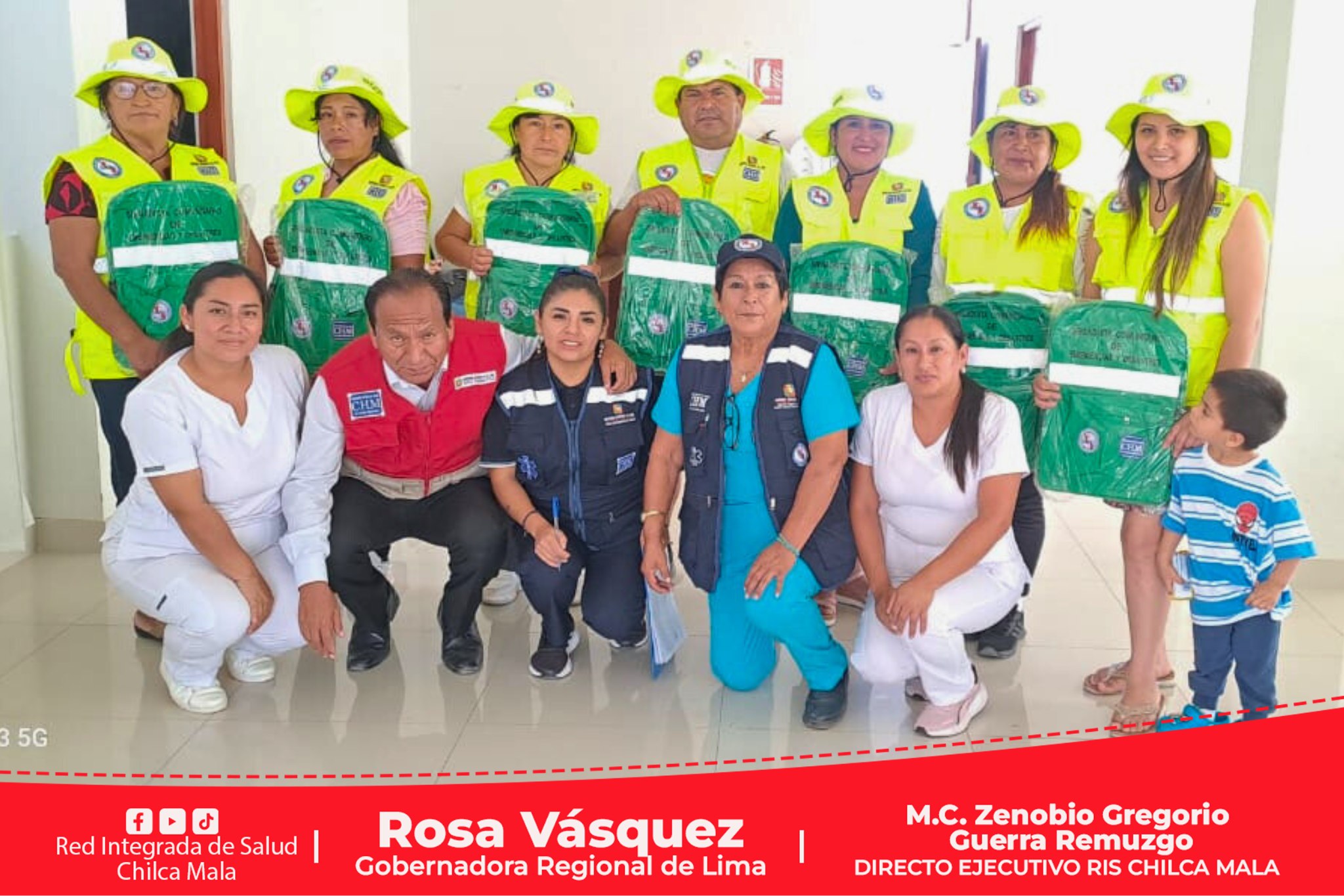 RIS Chilca Mala entrega de Certificados de Brigadistas Comunitarios a Comerciantes de Playas y Chicharronerías