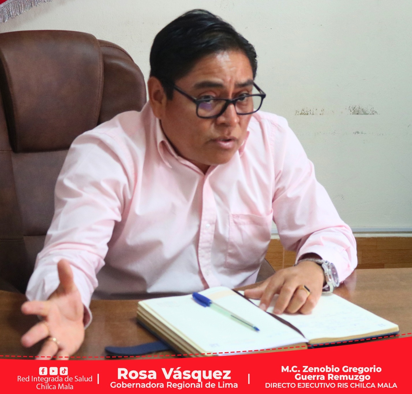 Director Ejecutivo de la RIS Chilca Mala sostiene reunión de coordinación con su equipo de gestión.