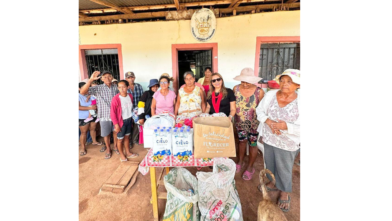 Comité de Damas de La Corte Superior de Justicia de Tumbes Entrega Ayuda Humanitaria a Pobladores del Caserío “La Capitana”